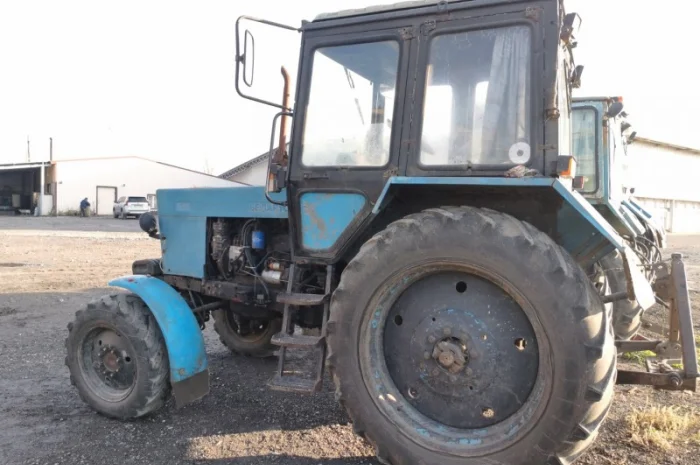 Трактор МТЗ 82- фото № 4