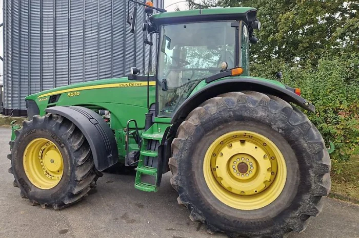 Трактор John Deere 8530- фото № 2