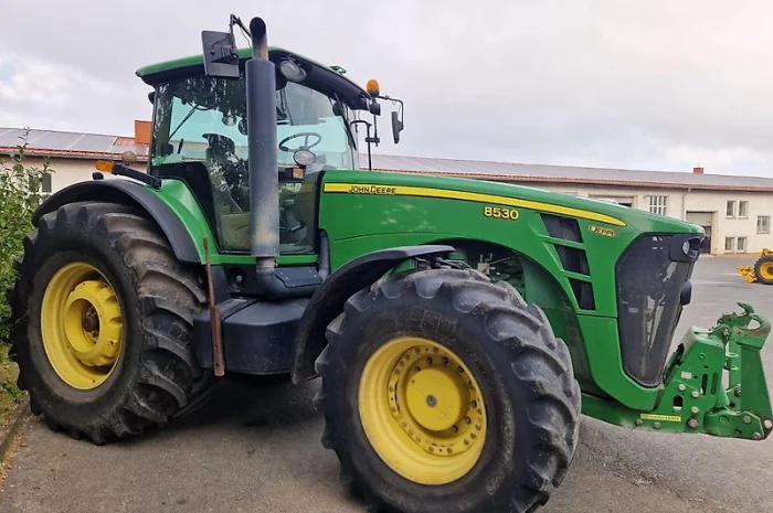 Трактор John Deere 8530- фото № 3