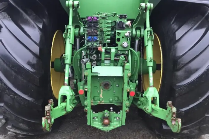Трактор John Deere 7230 R- фото № 2