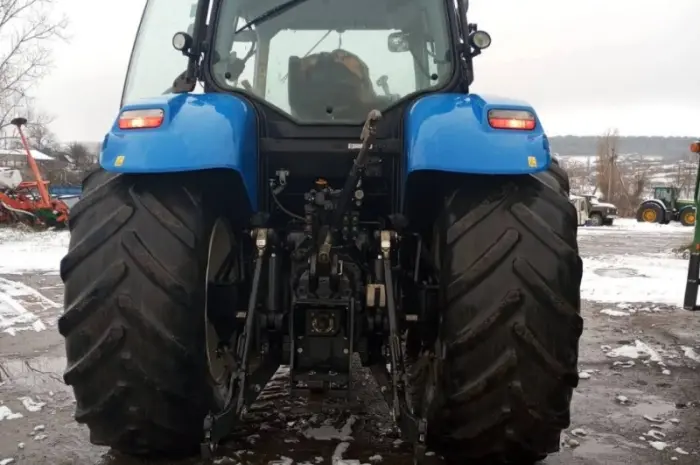 Трактор New Holland Т7060- фото № 2