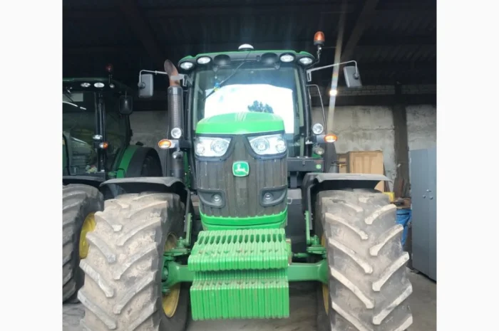 Трактор John Deere 6190R- фото № 2