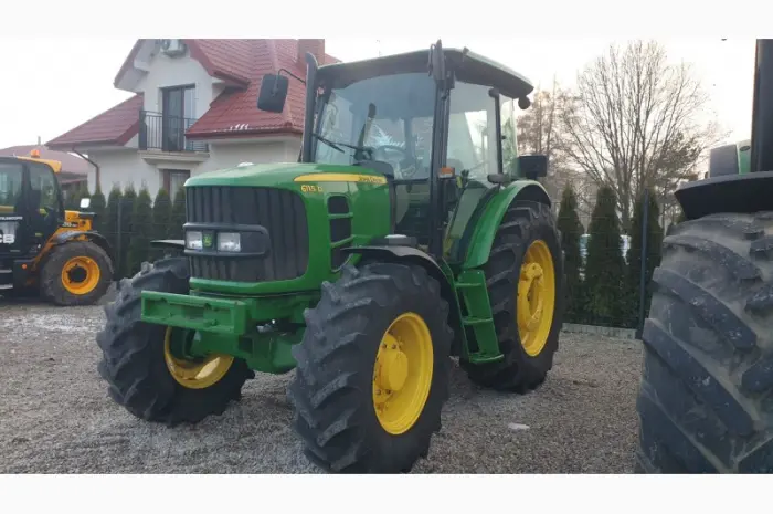 Трактор John Deere 6115 D- фото № 1