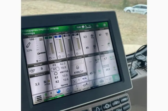 Трактор John Deere 8345R- фото № 4