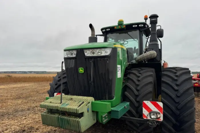 Трактор John Deere 9520R- фото № 1
