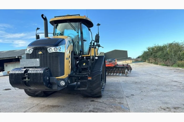 Challenger MT765E 2015 р- фото № 2