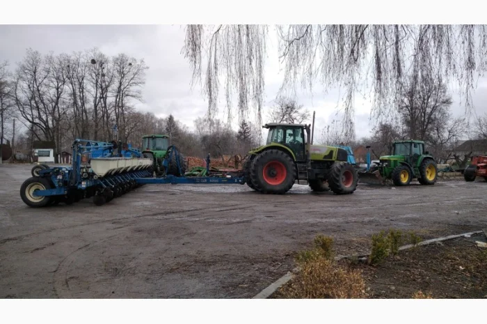 Трактор Claas Atles 946- фото № 1