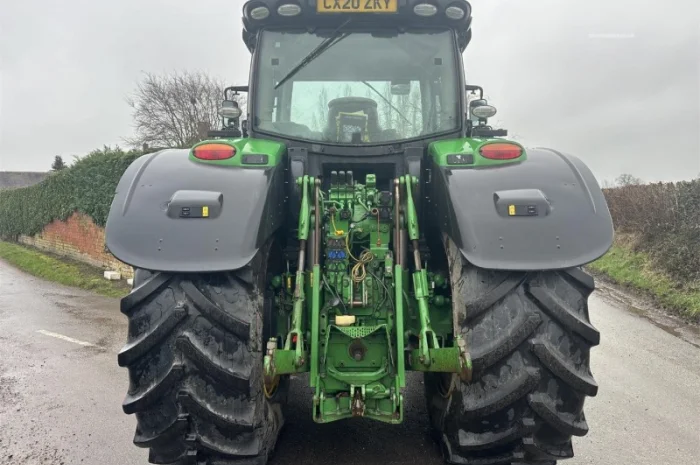 Трактор John Deere 6215R 2020 рік- фото № 9