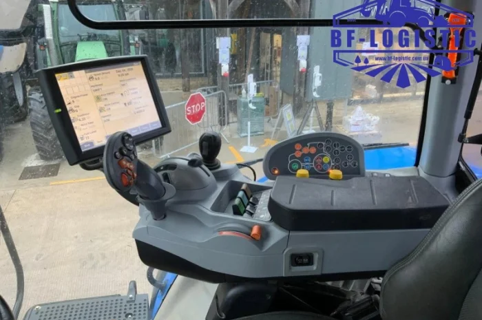 Трактор NEW HOLLAND T8.350 2016 года- фото № 9