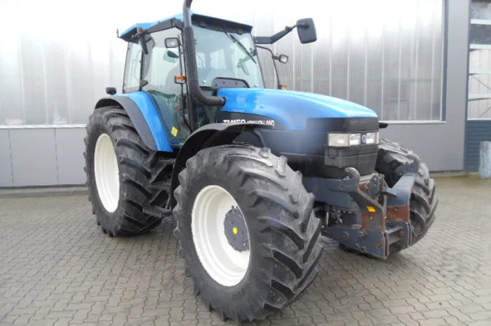 Трактор New Holland TM 150 2001 года- фото № 2