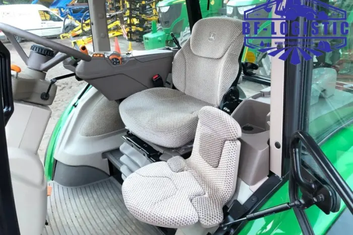 Трактор John Deere 5125R 2019 года- фото № 8