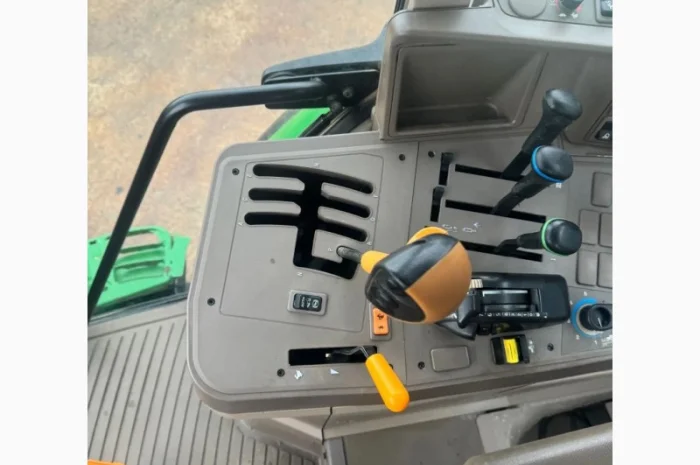 John Deere 6115M 2014 рік- фото № 11