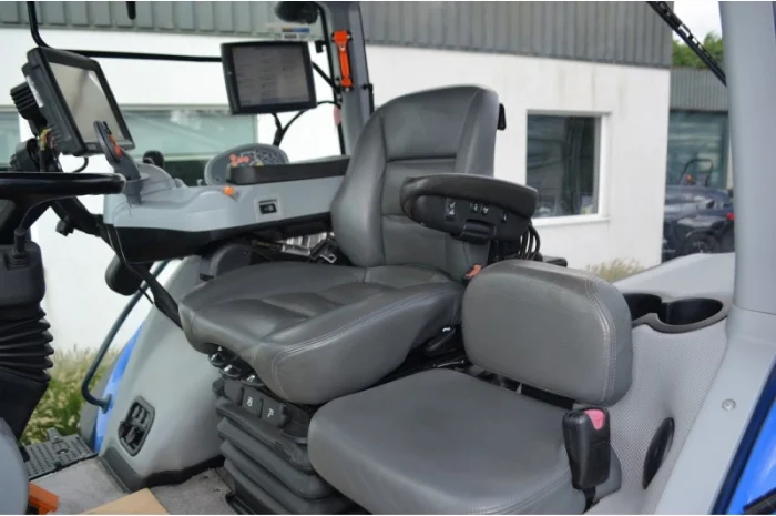 Трактор New Holland T8.380 2017 р- фото № 7