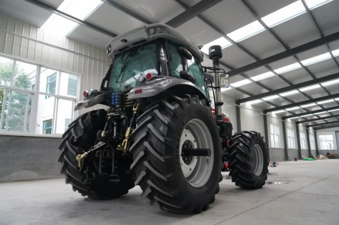 Трактор колісний RAGNAR R180 (180 к.с.)- фото № 4