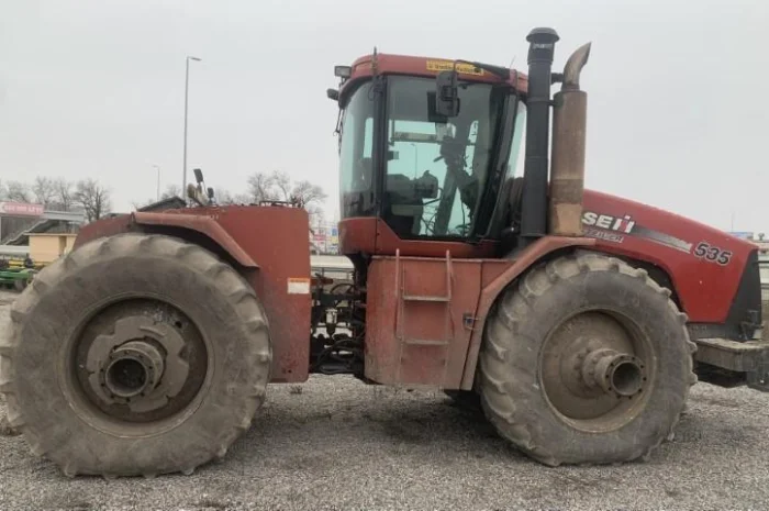 Трактор Case IH Staiger 535- фото № 18
