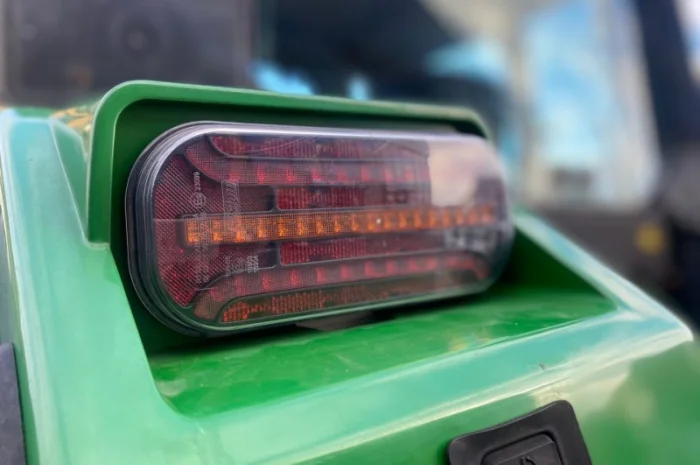 Трактор John Deere 6810 - 1998 рік- фото № 10