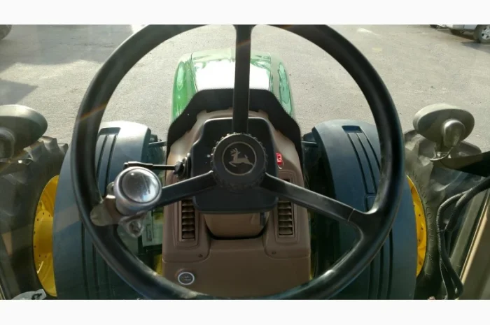 7000 м.ч. 2005 г трактор John Deere 8520 (335 л.с.) из США б/у купить- фото № 2