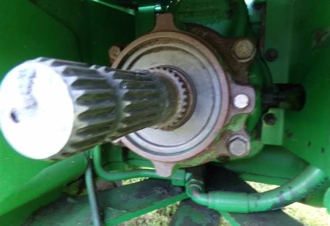 5039 м.ч. трактор из США - John Deere 8200 (180-200 л.с.)- фото № 9