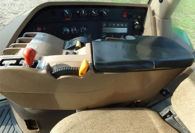 5039 м.ч. трактор из США - John Deere 8200 (180-200 л.с.)- фото № 11