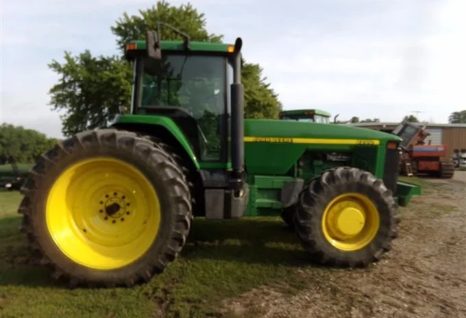 5039 м.ч. трактор из США - John Deere 8200 (180-200 л.с.)- фото № 2