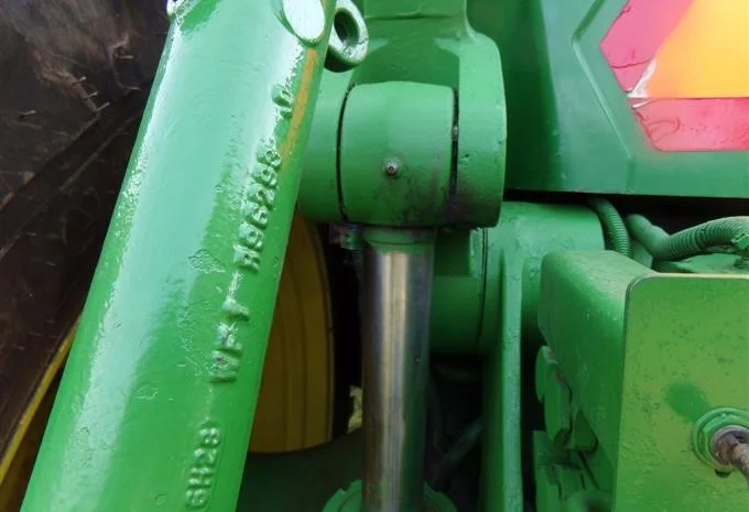 5039 м.ч. трактор из США - John Deere 8200 (180-200 л.с.)- фото № 8