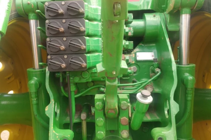 7175 м.ч. Американский трактор Джон Дир John Deere 8300- фото № 5