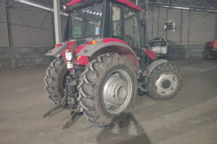 Трактор YTO X804- фото № 1