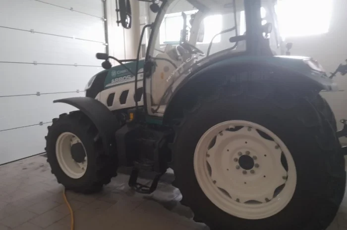 Трактор ARBOS 5100- фото № 8