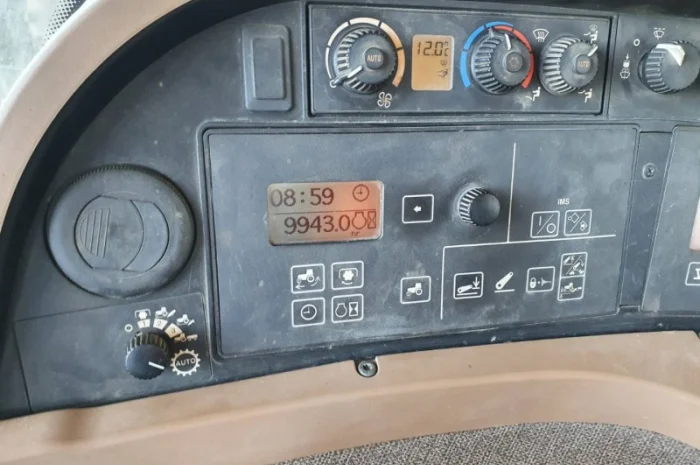 Трактор John Deere 8530- фото № 13