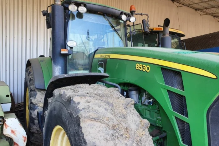 Трактор John Deere 8530- фото № 2