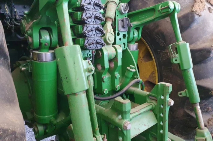 Трактор John Deere 8530- фото № 5