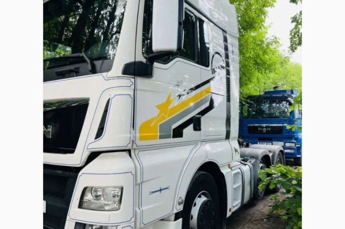 Сідельний тягач MAN TGX 26.440 Свіжий 6х2- фото № 19