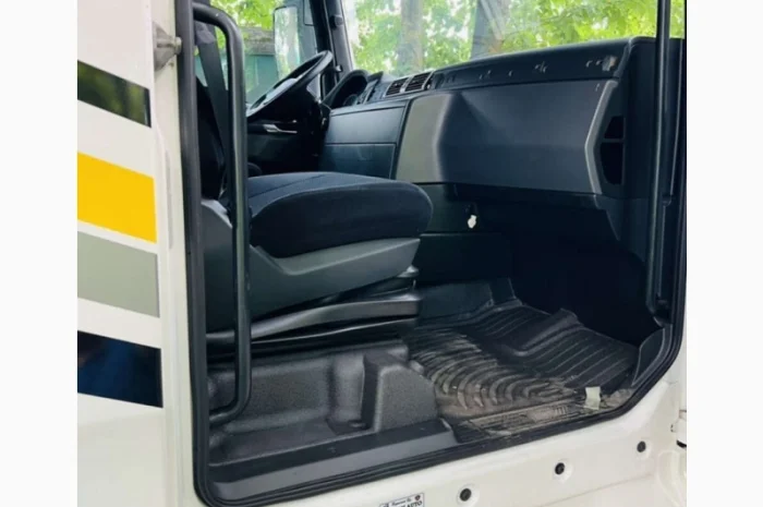 Сідельний тягач MAN TGX 26.440 Свіжий 6х2- фото № 15