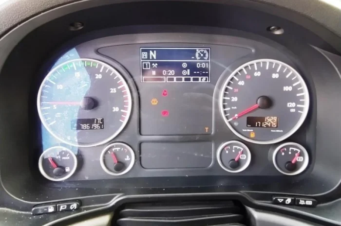 Грузовой автомобиль тягач man tgx 18.440 bls 4х2 евро 5 кабина xlx- фото № 11