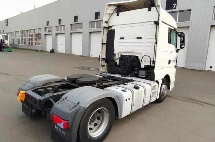 Грузовой автомобиль тягач man tgx 18.440 bls 4х2 евро 5 кабина xlx- фото № 4