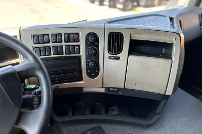 EURO 5 тягач RENAULT premium 430 - 2011 рік- фото № 8