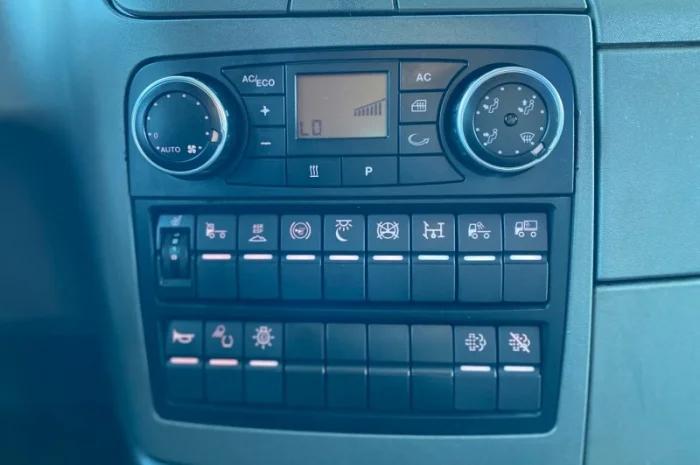 EURO 6 тягач MAN TGX 18.480 - 2014 рік- фото № 8