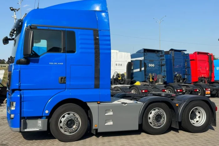 EURO 6 тягач MAN TGX 26.440- фото № 19