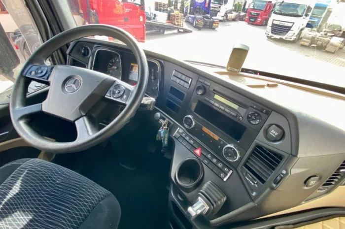 Тягач mercedes-benz actros - 2014 рік- фото № 9