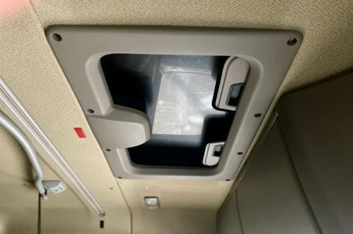 Сідельний тягач DAF XF 105 - 2012 рік- фото № 8