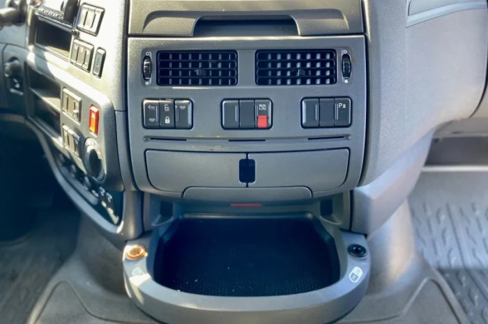 ADR тягач DAF XF 106.460 - 2017 рік- фото № 11