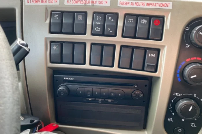 Продам тягач Renault Premium ADR 2012- фото № 13