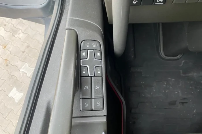 VOLVO FH 460 - 2016 рік- фото № 6