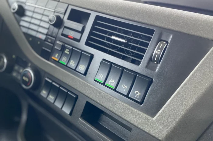 VOLVO FH 460 - 2016 рік- фото № 5