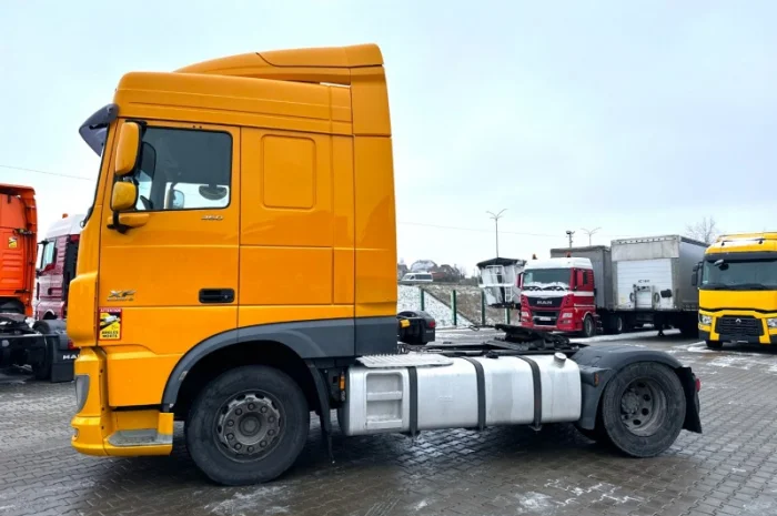 EURO 6 тягач DAF XF 106- фото № 10