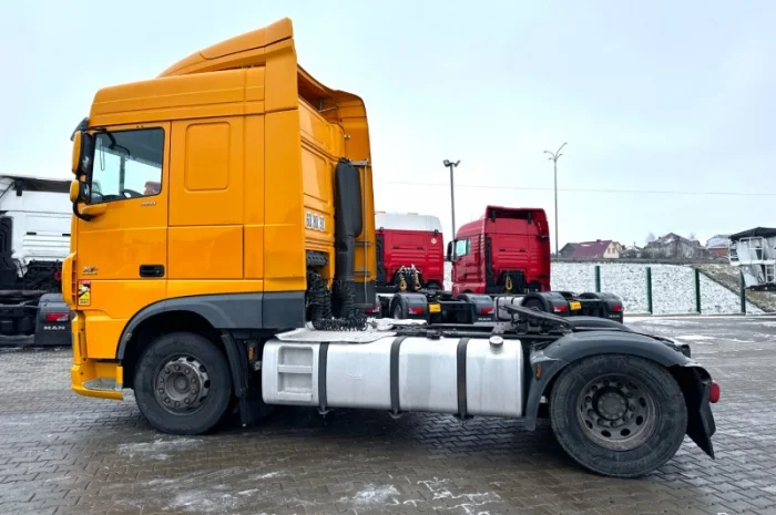 EURO 6 тягач DAF XF 106- фото № 9