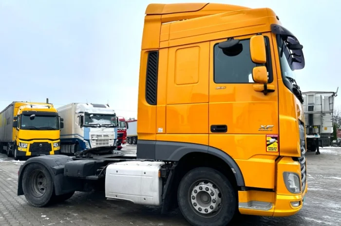 EURO 6 тягач DAF XF 106- фото № 19
