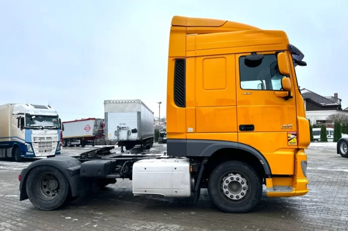 EURO 6 тягач DAF XF 106- фото № 18