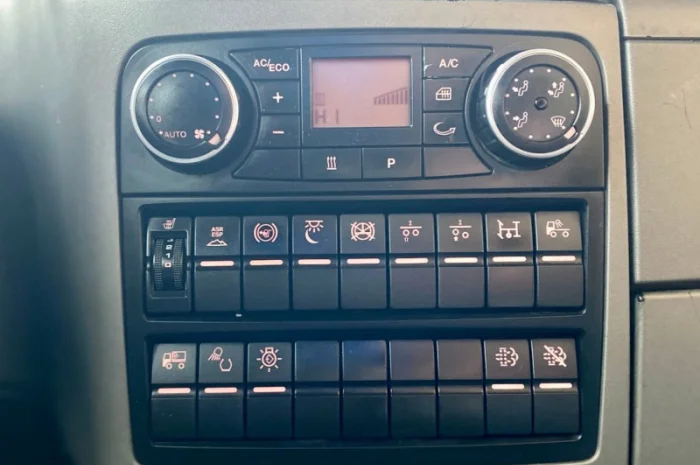 EURO 6 тягач MAN TGX 18.480 - 2014 року- фото № 12