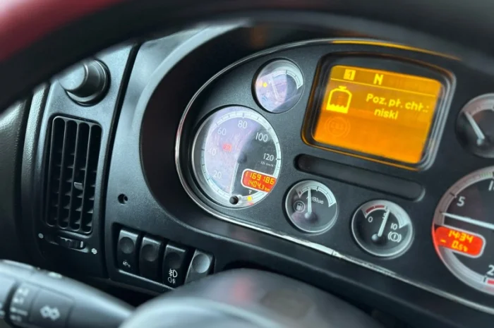 Euro 5 тягач DAF Xf 105.460 -2011 рік- фото № 6